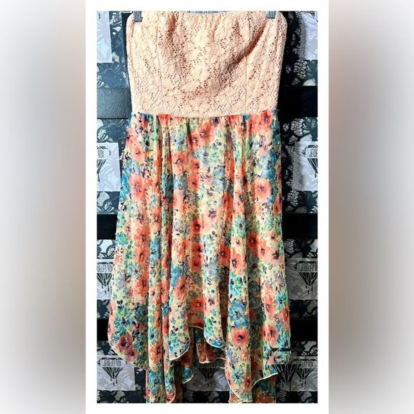 Xhilaration Blush Mermaid Dress - Picture 10 of 15